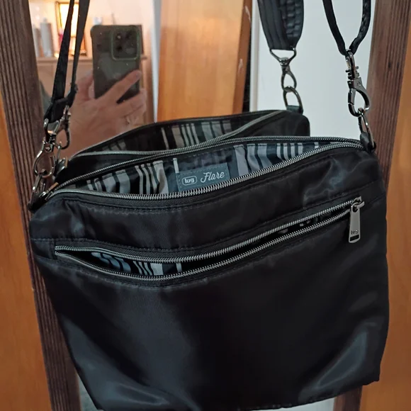 Lug Flare Crossbody Purse Black